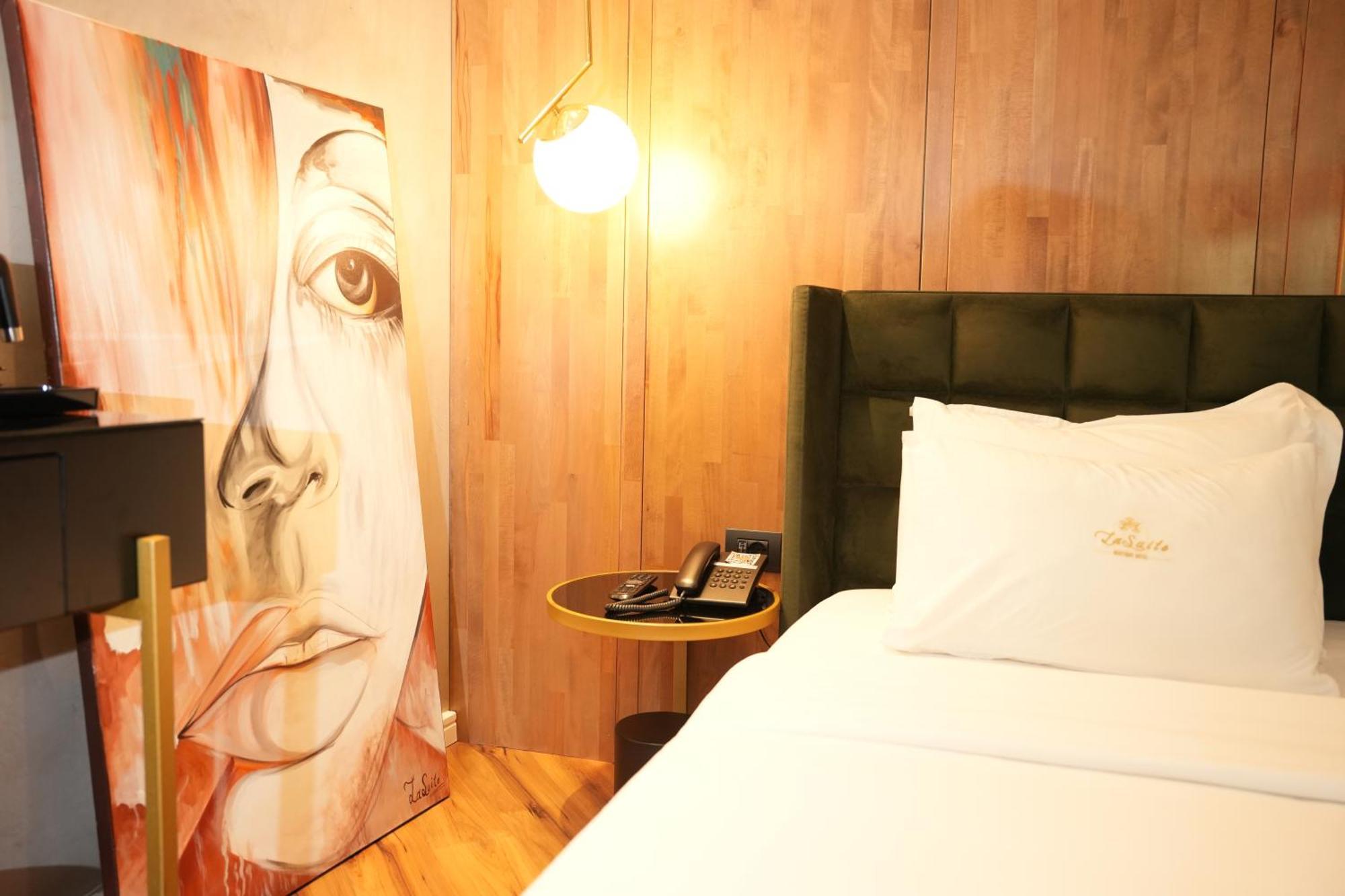 La Suite Boutique Hotel Tirana Exteriér fotografie